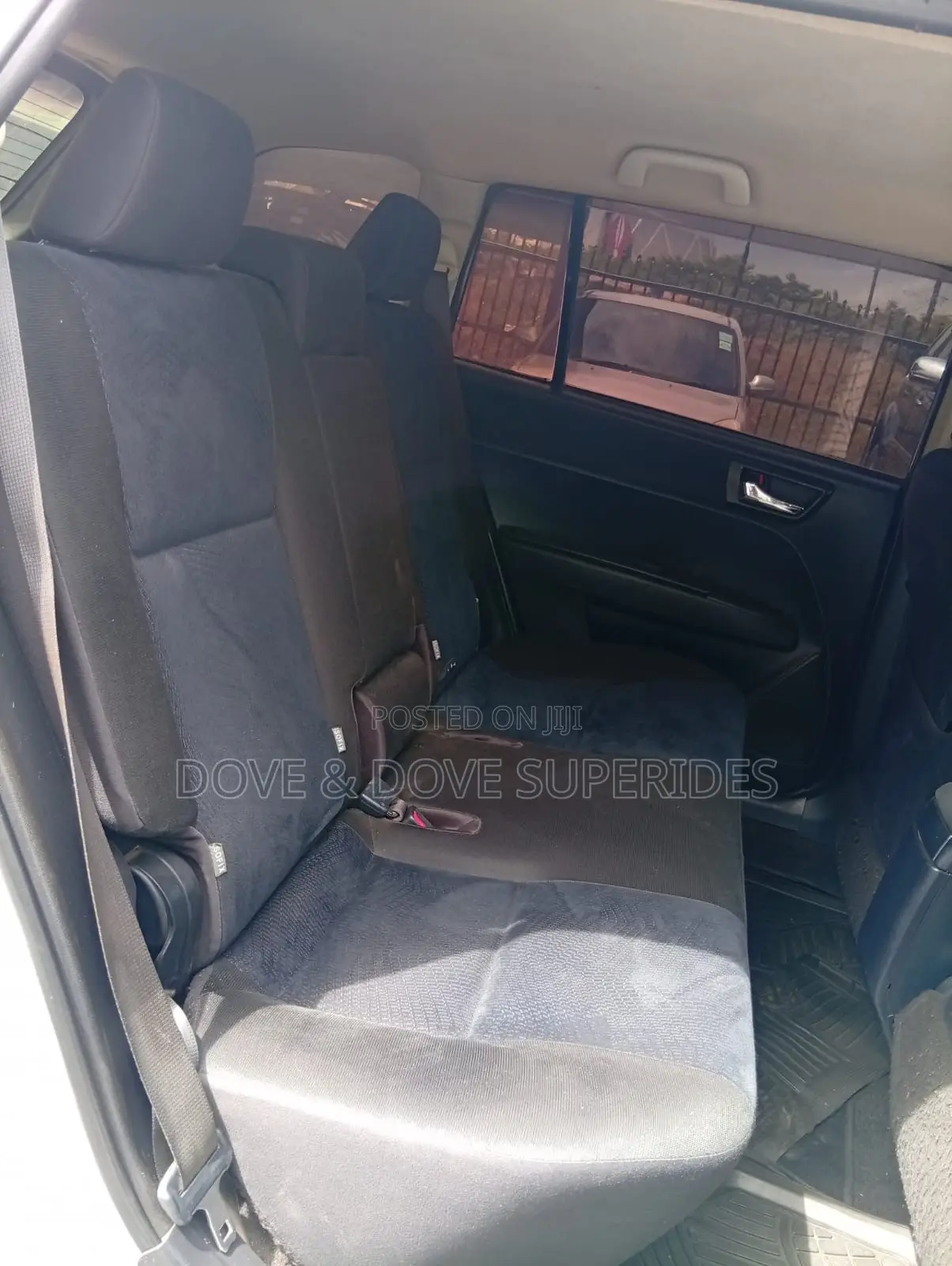 Toyota Corolla Fielder 2015 Silver