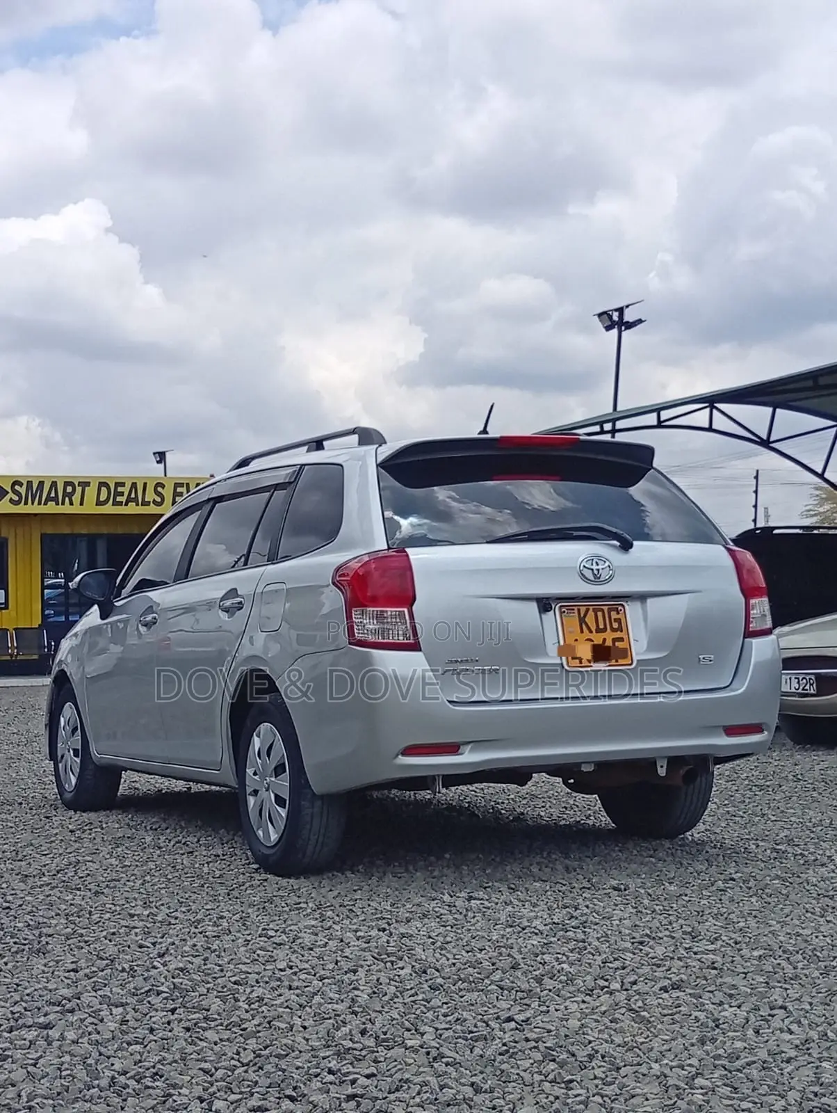 Toyota Corolla Fielder 2015 Silver