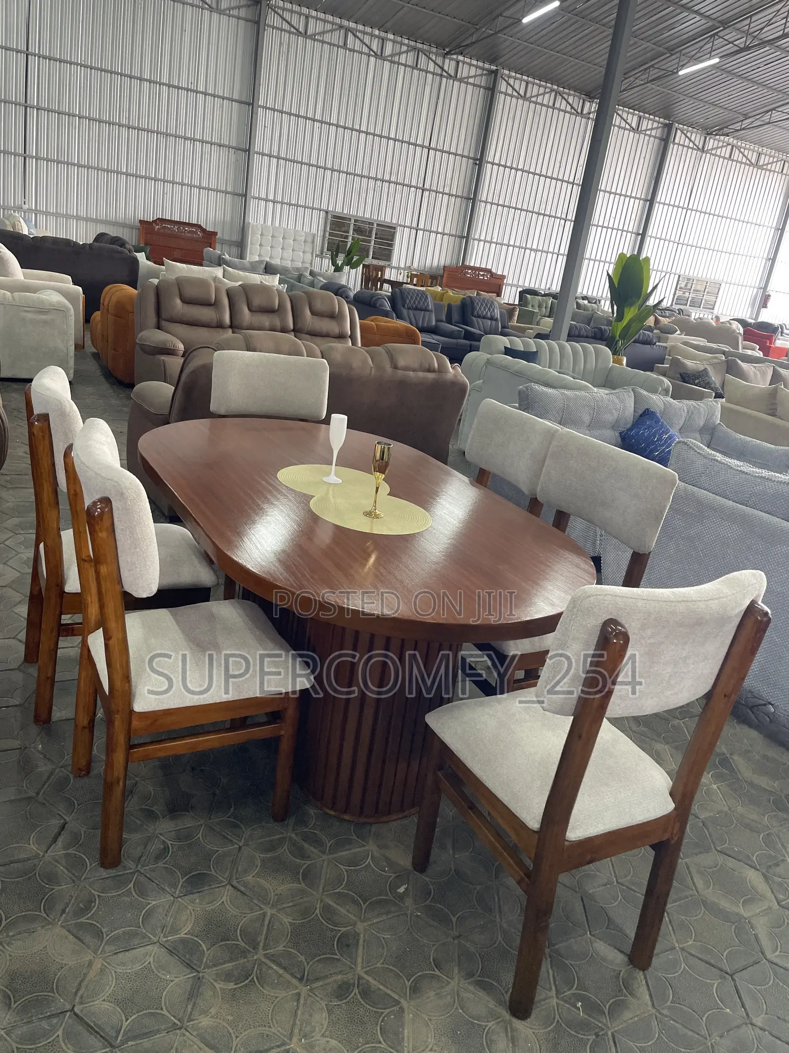 A Colombian Six Seater Fancy Dining Set