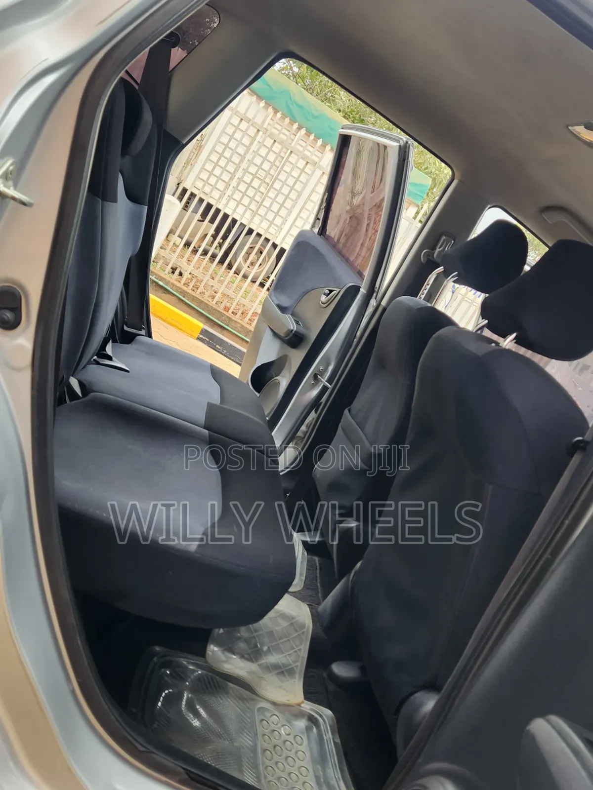 Honda Fit 2010 Silver
