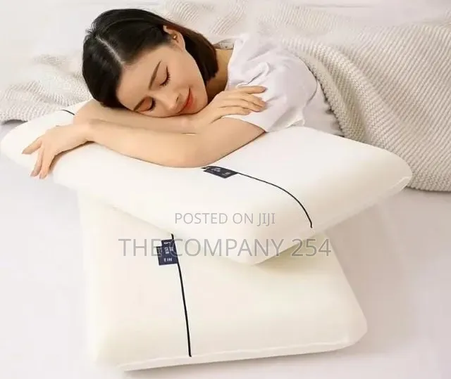 Deluxe Memory Foam Large Soft Pillow