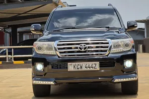 Toyota Land Cruiser 2012 Black