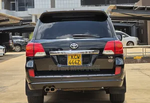 Toyota Land Cruiser 2012 Black