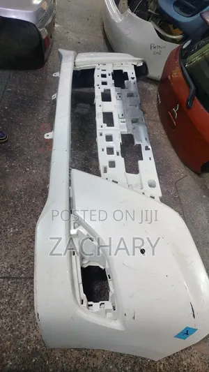 Toyota Esquire Front Bumper Shell