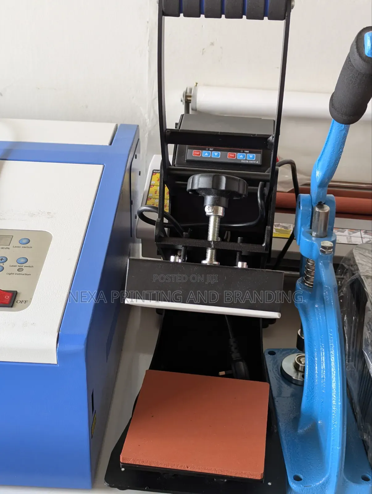 Logo Press Machine