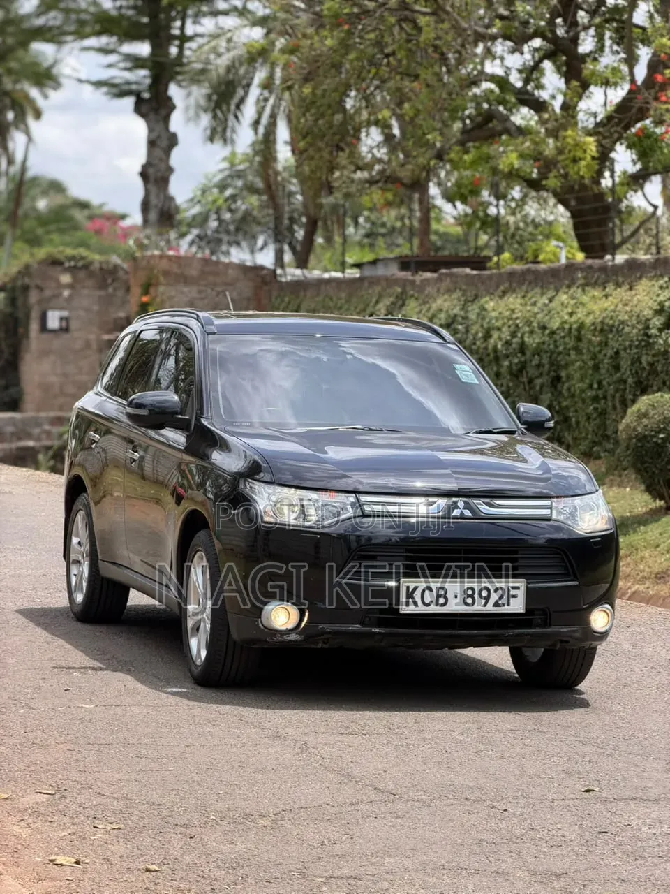Mitsubishi Outlander 2014 Black