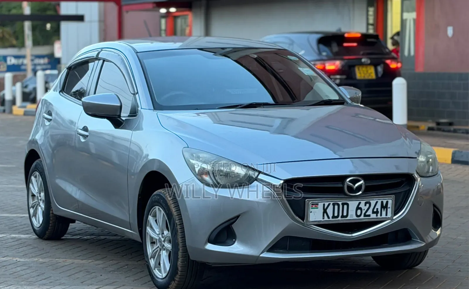 Mazda Demio 2015 Silver