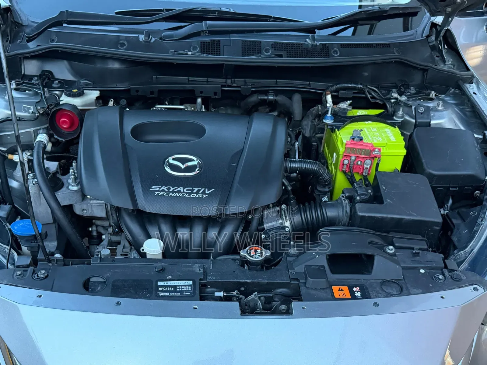 Mazda Demio 2015 Silver