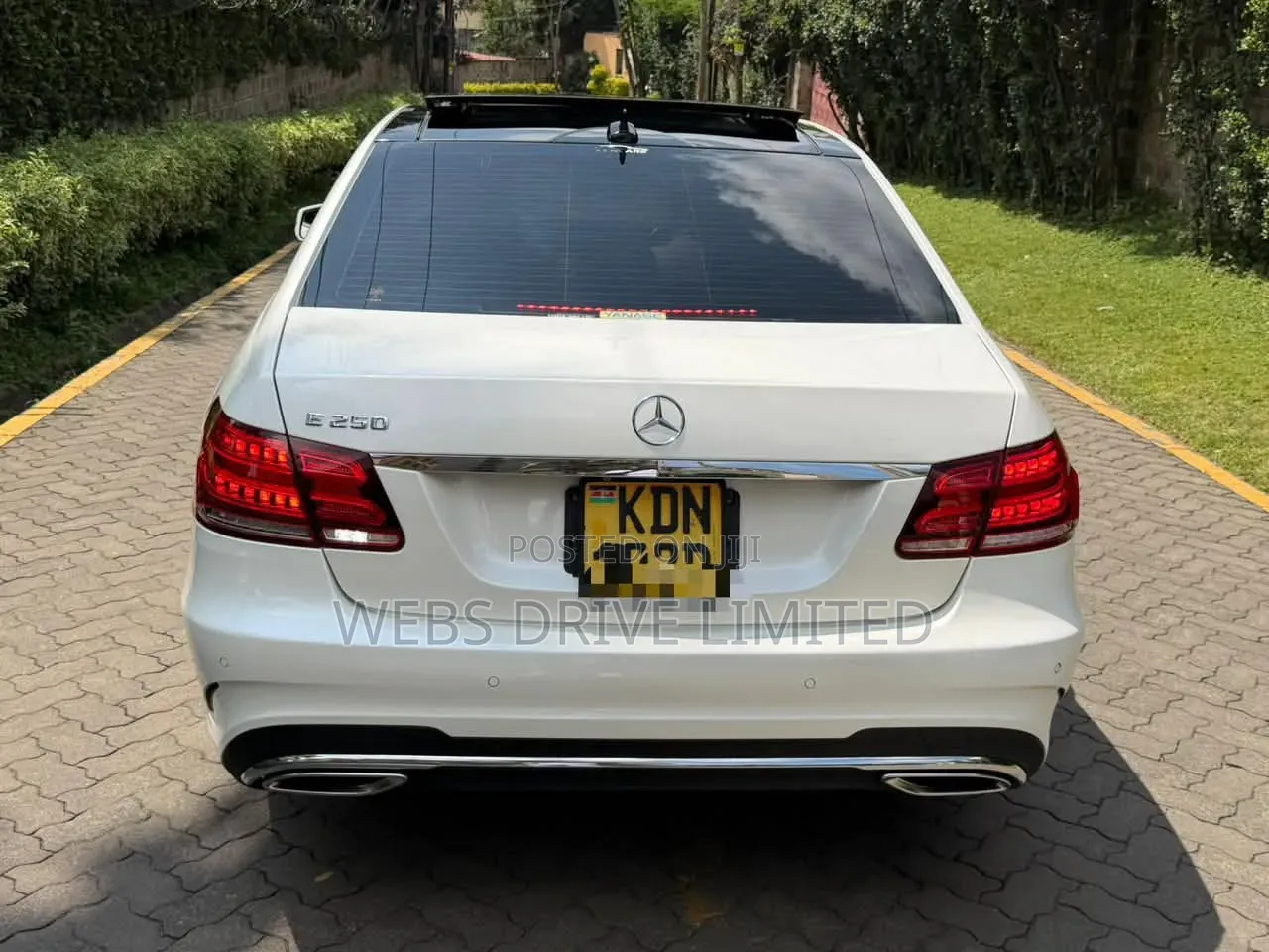 Mercedes-Benz E250 2015 White
