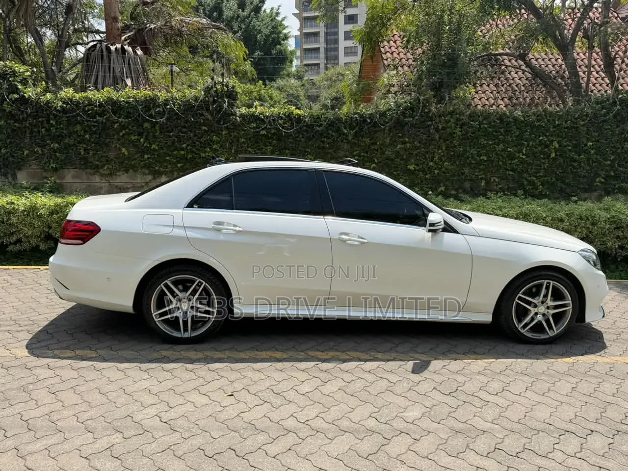 Mercedes-Benz E250 2015 White