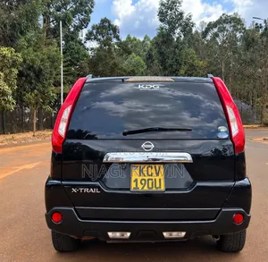 Nissan X-Trail 2012 Black