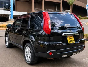 Nissan X-Trail 2012 Black