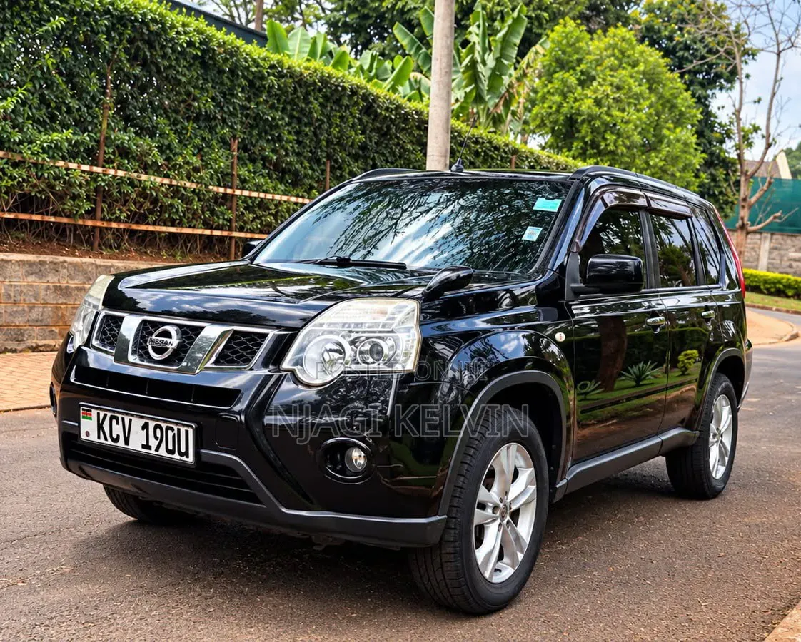 Nissan X-Trail 2012 Black