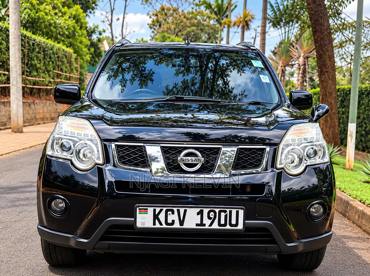 Nissan X-Trail 2012 Black