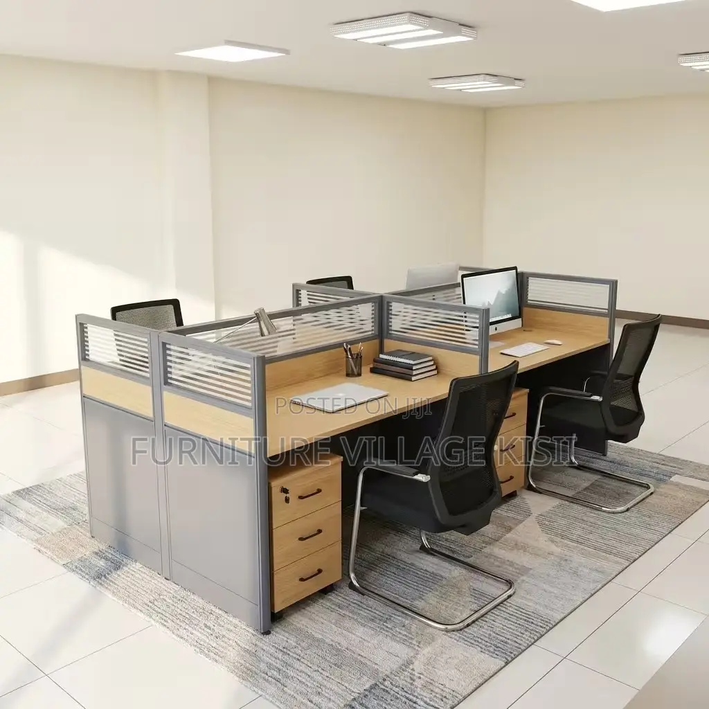 4-Seater Office Workstation