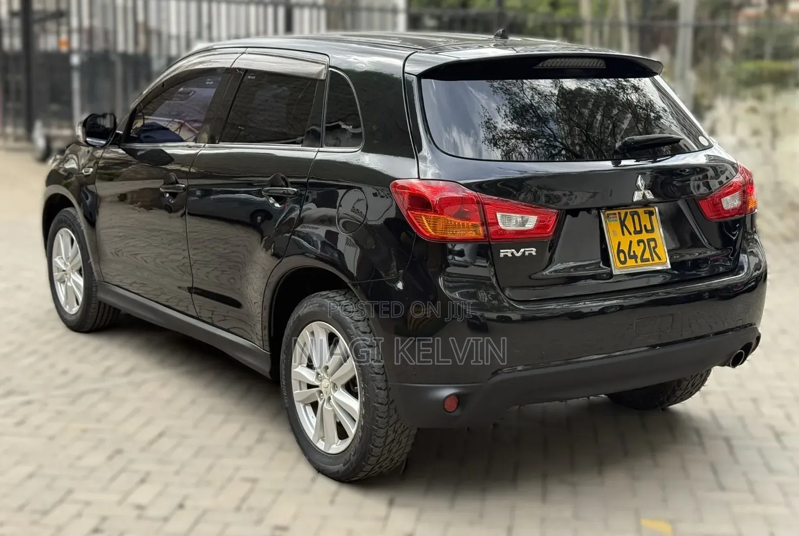 Mitsubishi RVR 2015 Black