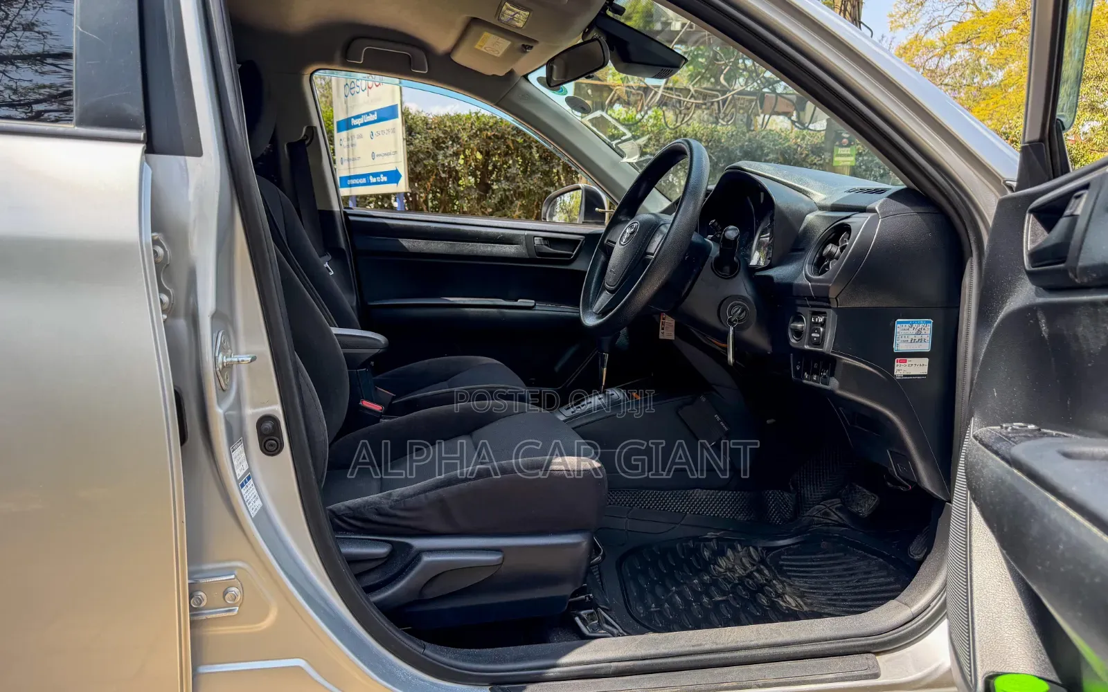 Toyota Axio 1.5 G 2WD 2018 Silver