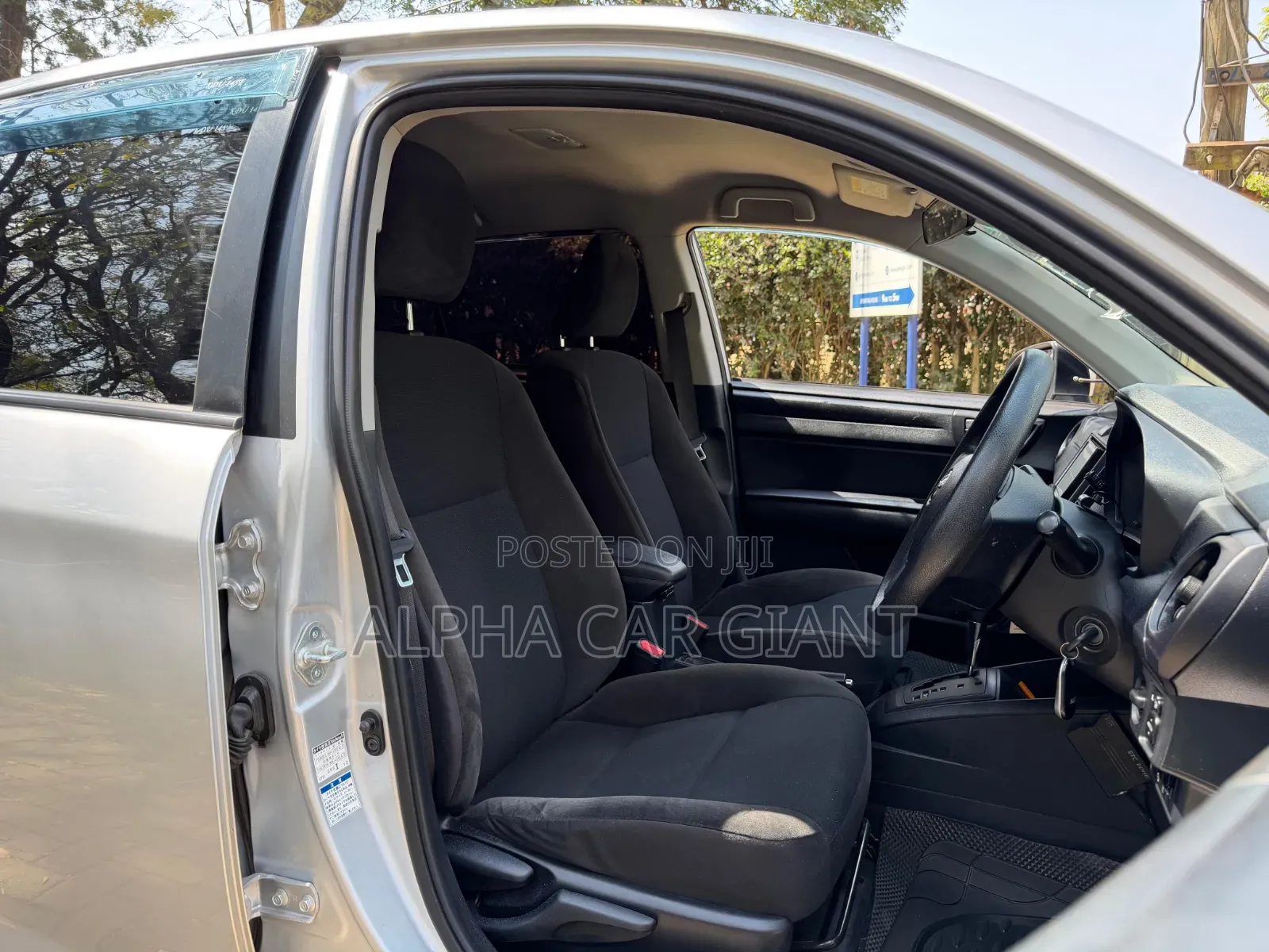 Toyota Axio 1.5 G 2WD 2018 Silver