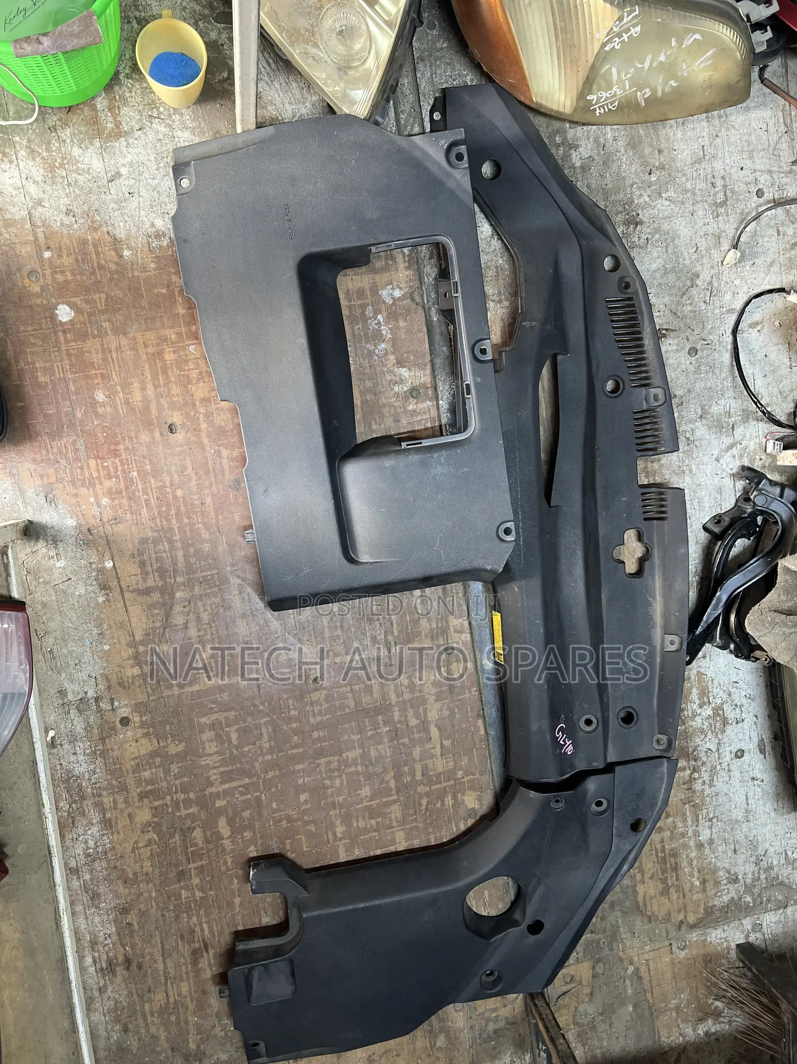 Lexus RX 450 Top Engine Cover