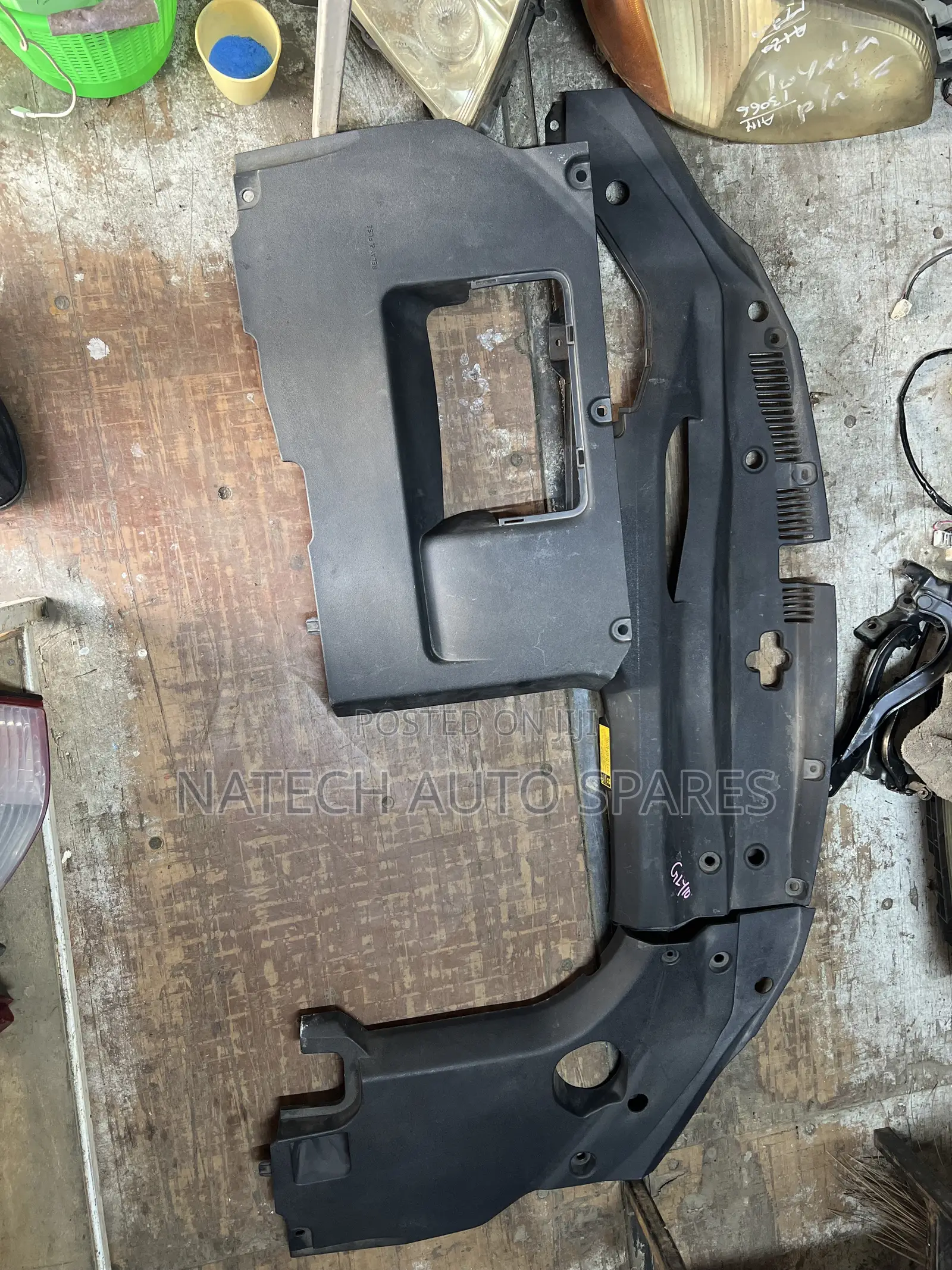Lexus RX 450 Top Engine Cover