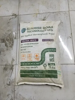 Long- Lasting White Road Marking Paint
