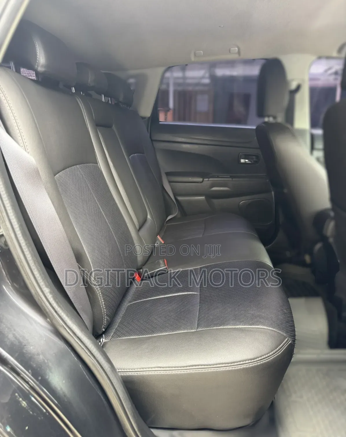 Mitsubishi RVR 2015 Black