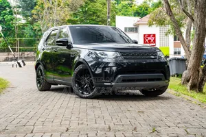 Land Rover Discovery HSE Diesel 4x4 2017 Black