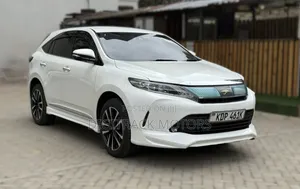 Toyota Harrier 2018 White