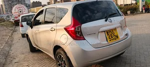 Nissan Note 2015 Silver