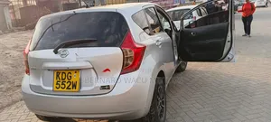 Nissan Note 2015 Silver