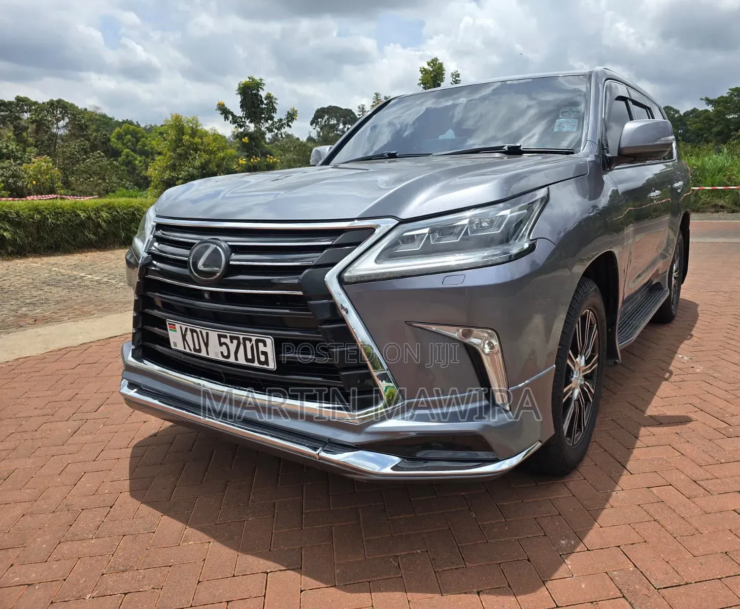 Lexus LX 2016 Gray