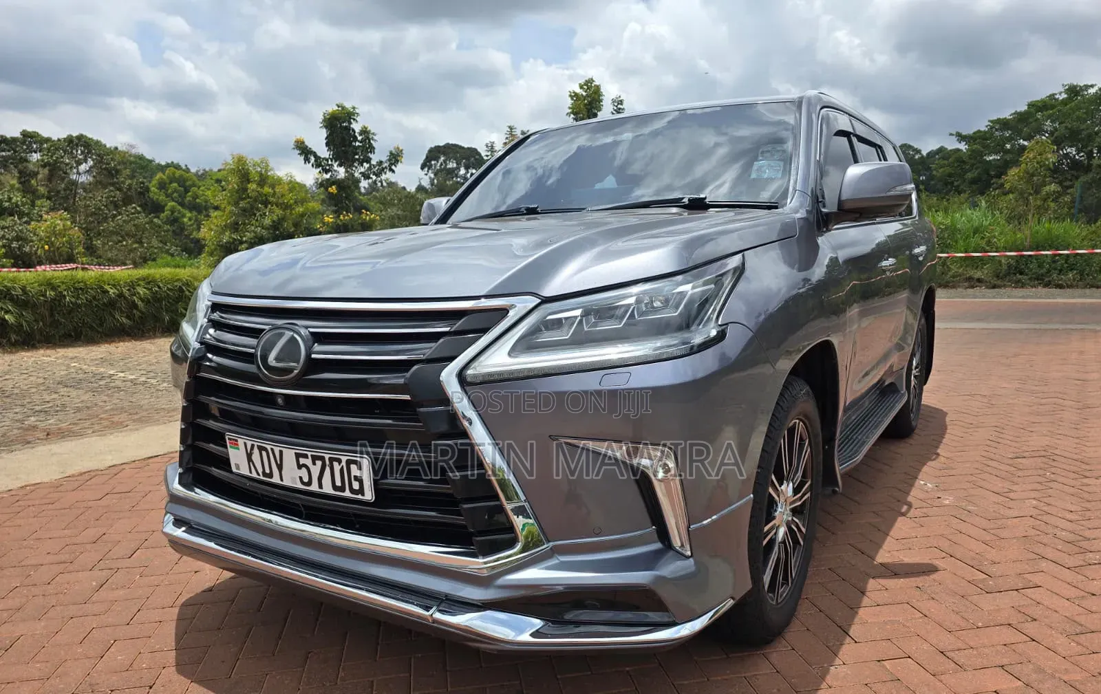 Lexus LX 2016 Gray