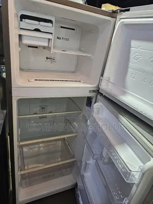 Samsung 250L No Frost Fridge