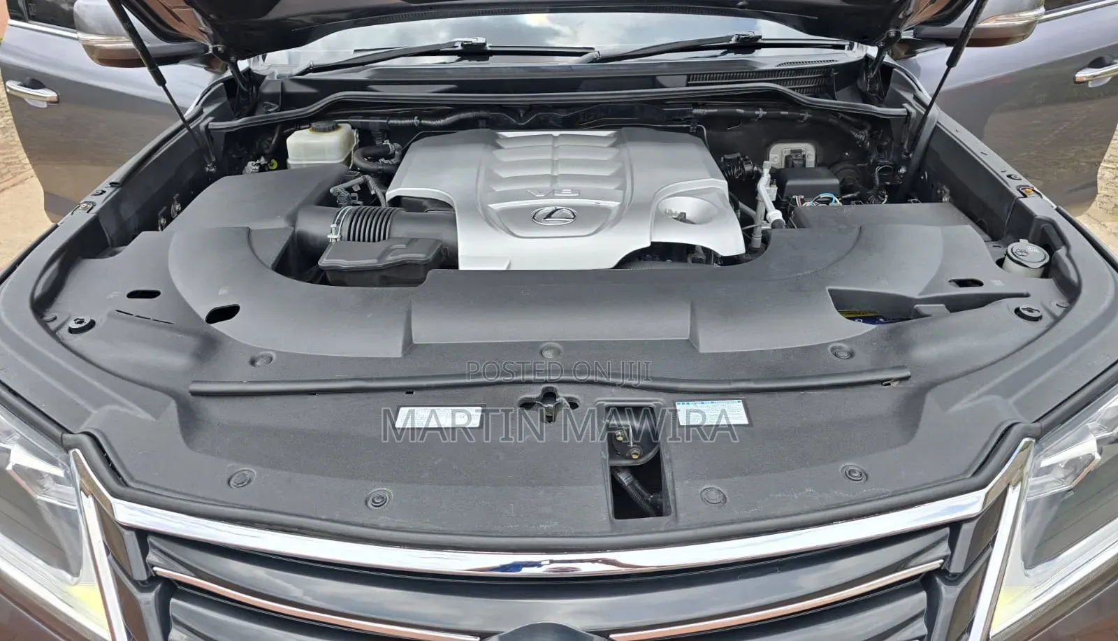 Lexus LX 2016 Gray