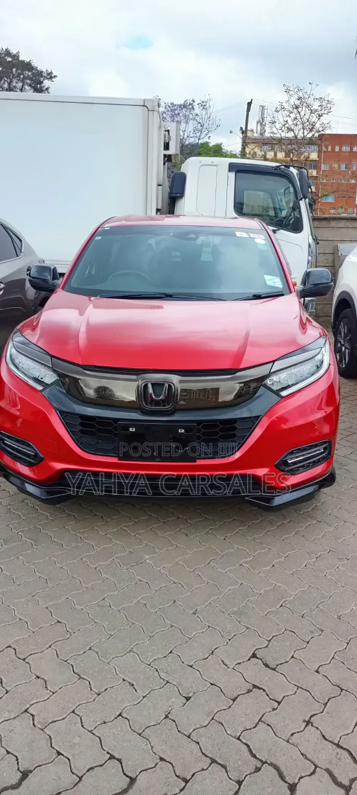 Honda Vezel 2019 Red
