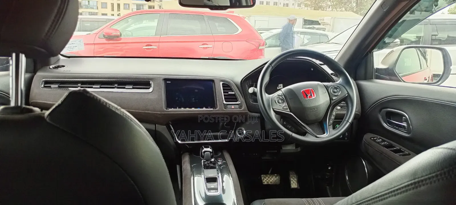 Honda Vezel 2019 Red