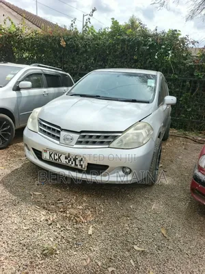 Nissan Tiida 1.5L 16V 2009 Silver