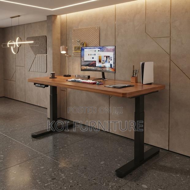 Office Desk; Adjustable 1400MM Creators Studio Electric Desk - thumbnail 3