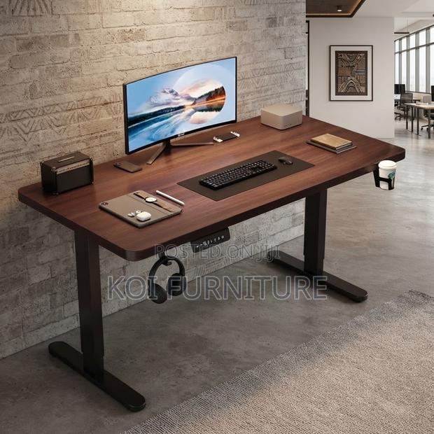 Office Desk; Adjustable 1400MM Creators Studio Electric Desk - thumbnail 5