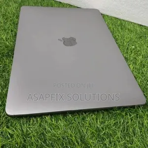 Laptop Apple MacBook Pro 16GB Intel Core i5 SSD 512GB