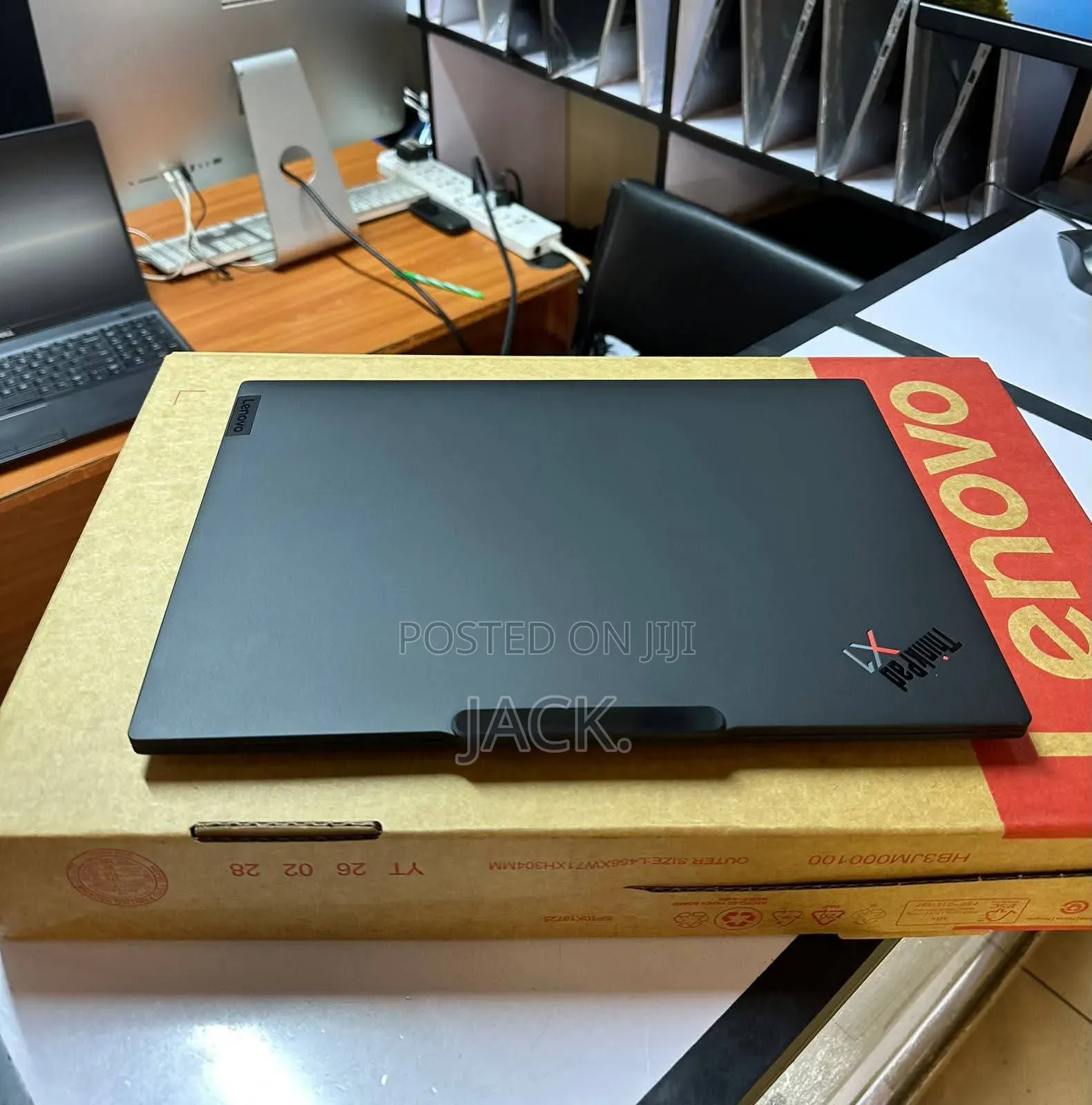 New Laptop Lenovo ThinkPad X1 Carbon 32GB Intel Core Ultra 7 SSD 1T