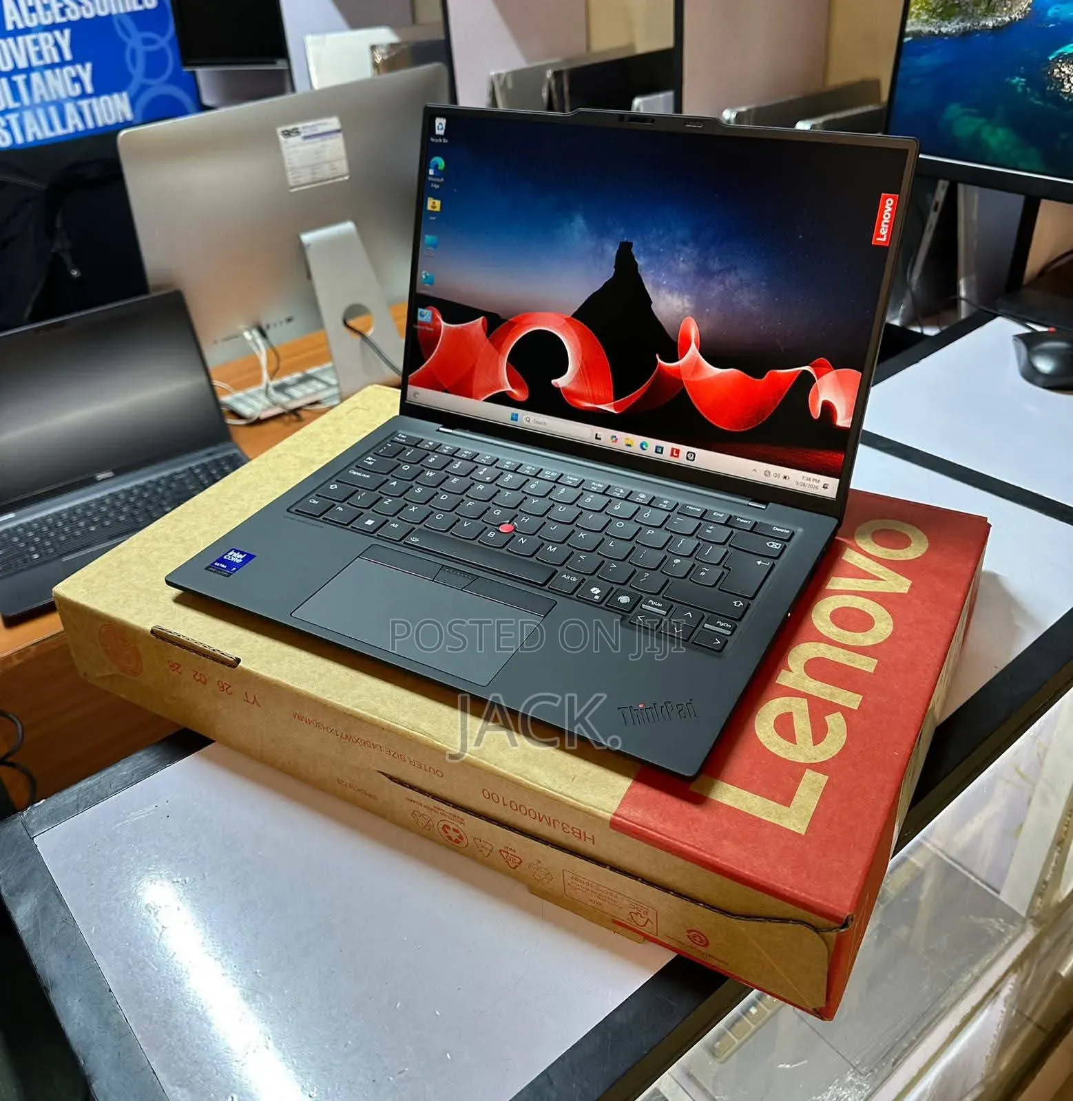 New Laptop Lenovo ThinkPad X1 Carbon 32GB Intel Core Ultra 7 SSD 1T