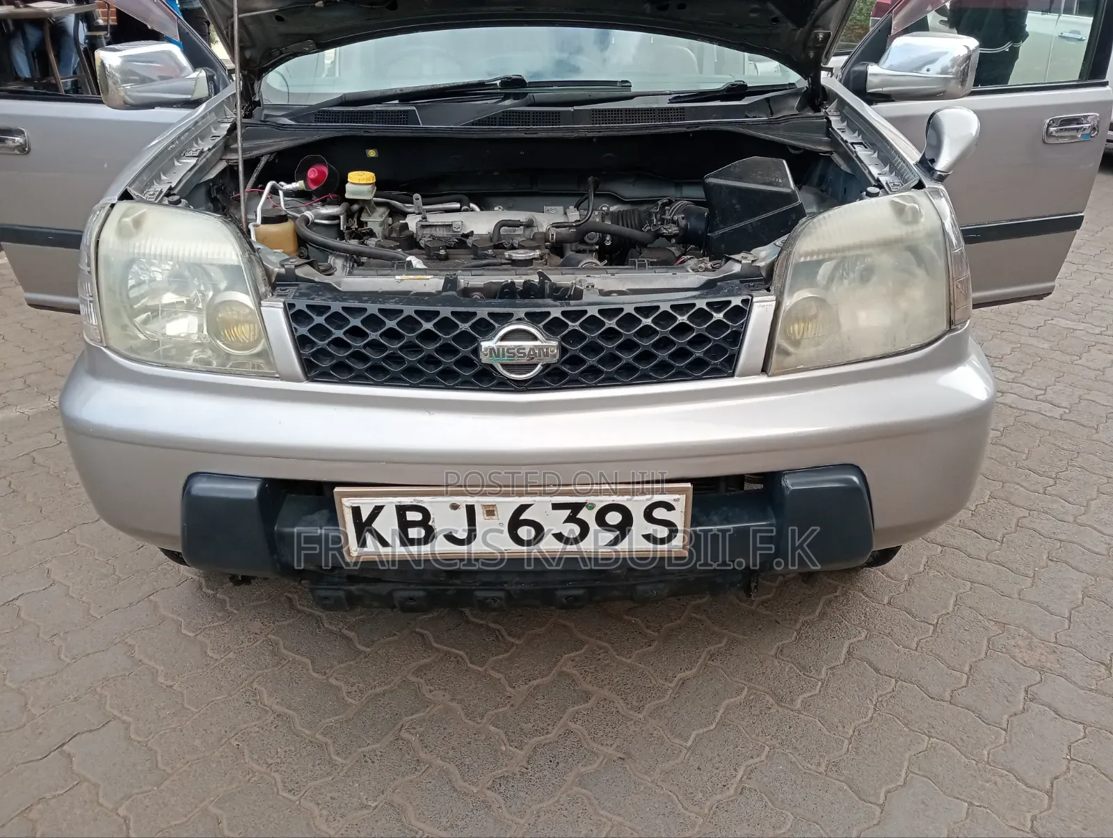 Nissan X-Trail 2.0 2002 Silver