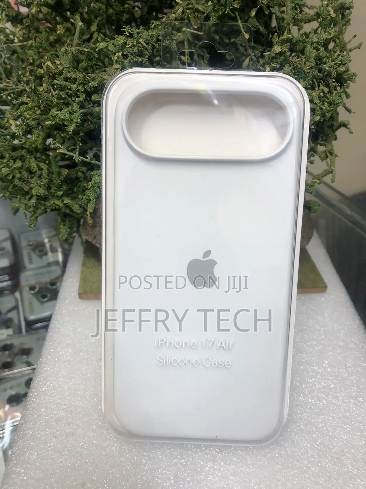 White Protective Silicone Case Engineered for the iPhone 17 Air