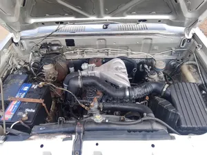 Isuzu Trooper 1997 Silver