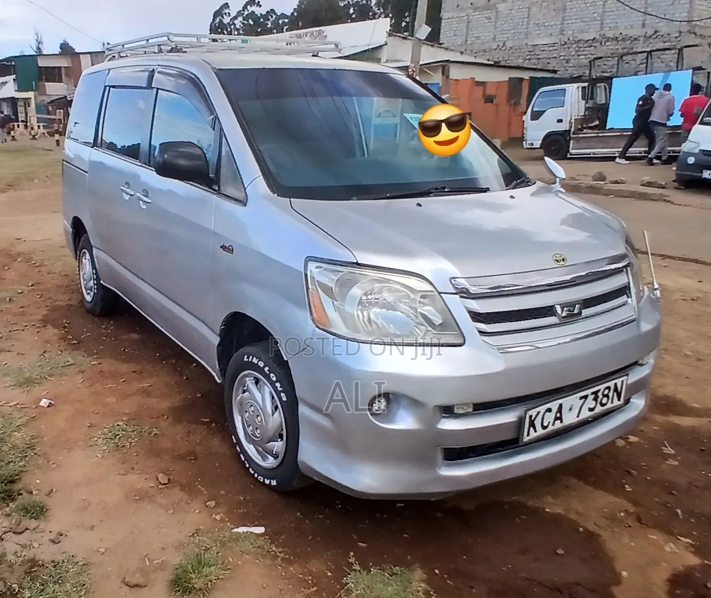 Toyota Noah 2007 Silver