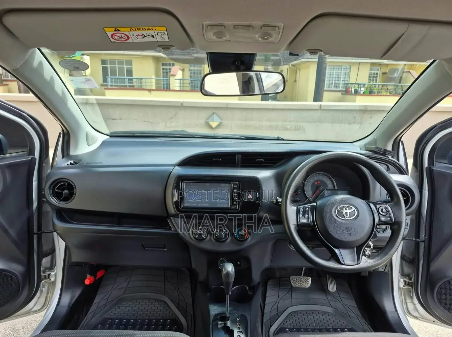 Toyota Vitz 2019 Silver