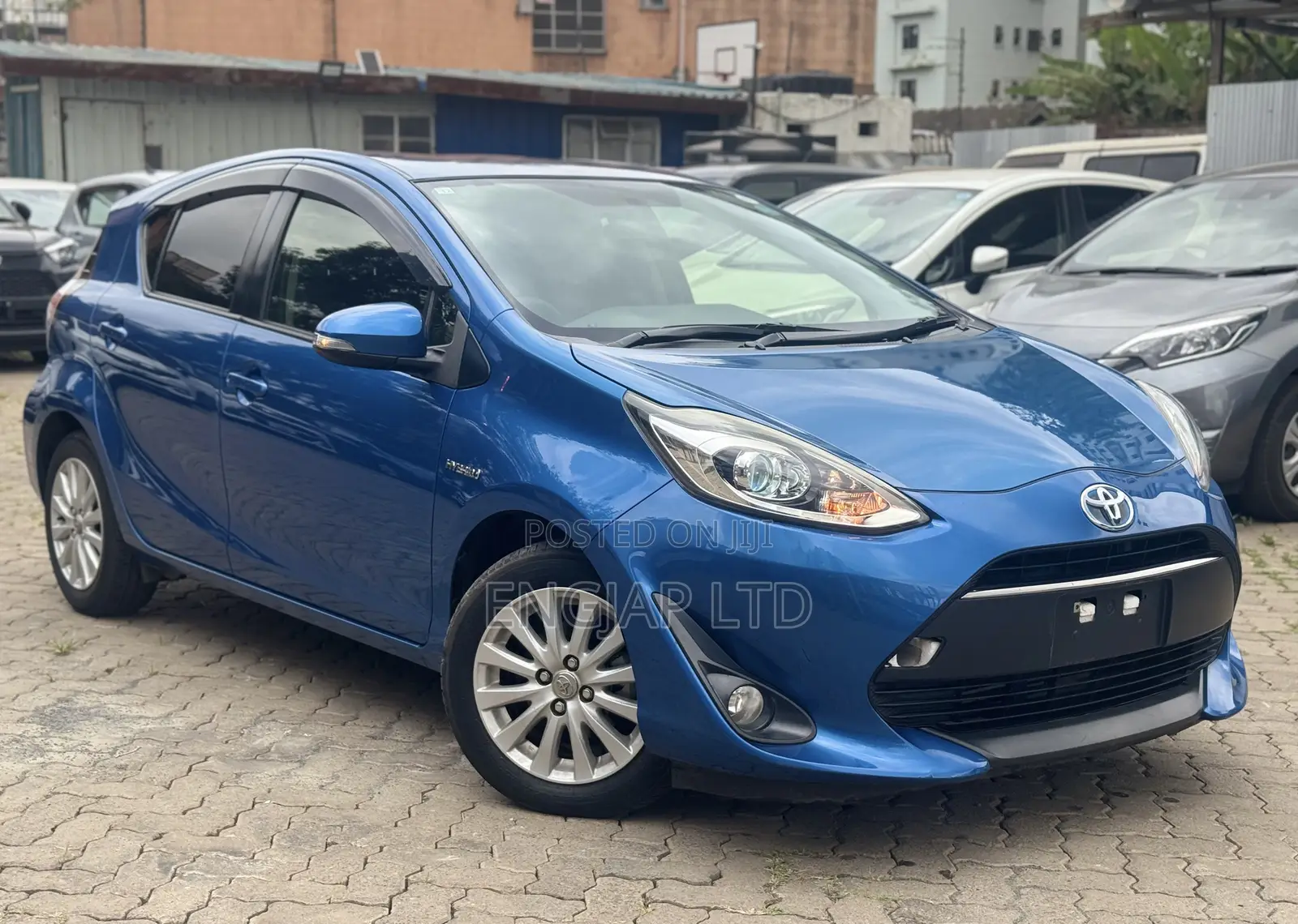 Toyota Aqua 2018 Blue