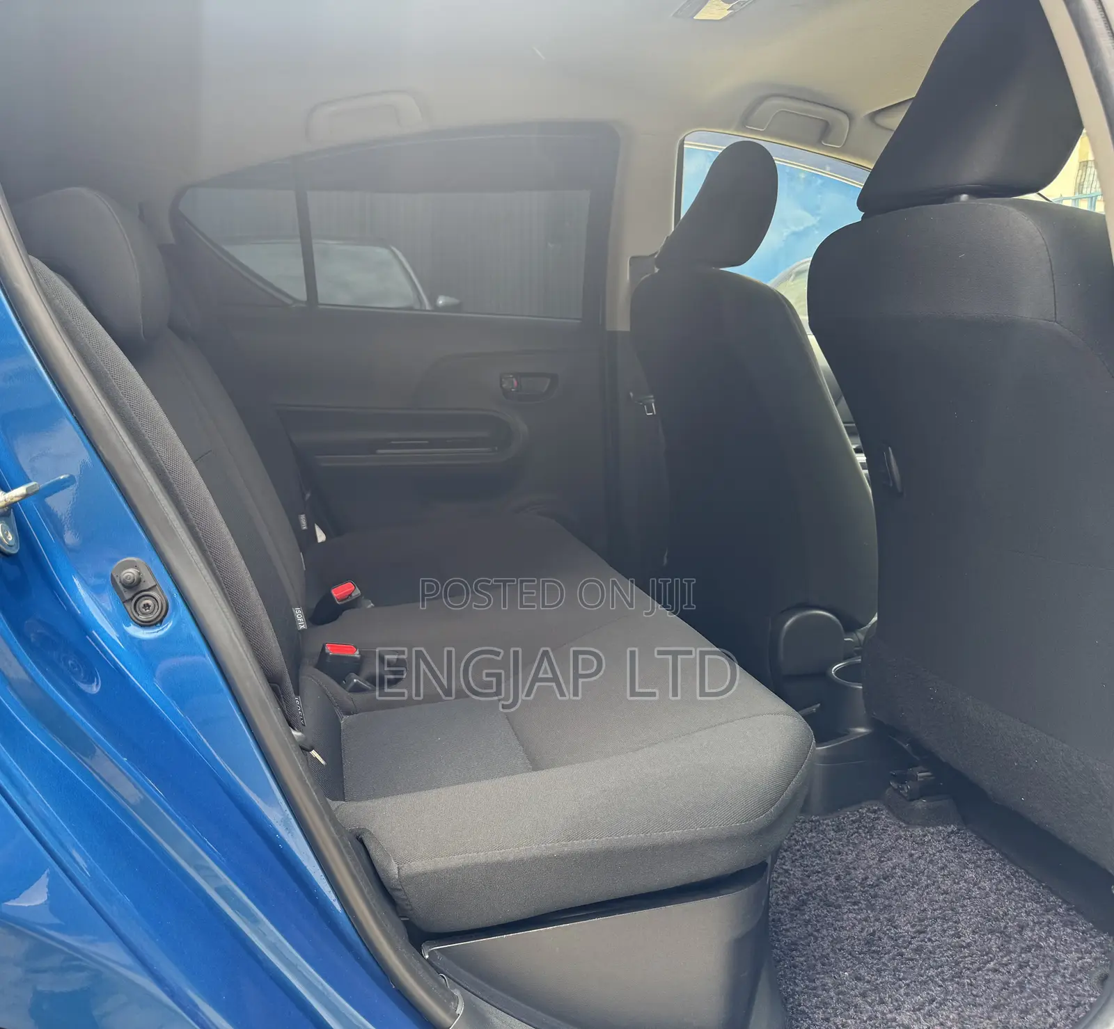 Toyota Aqua 2018 Blue