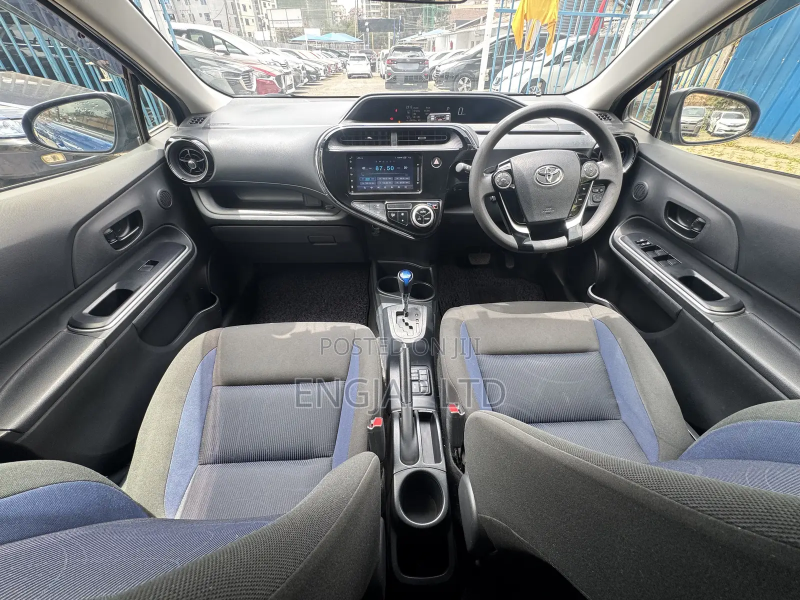 Toyota Aqua 2018 Blue